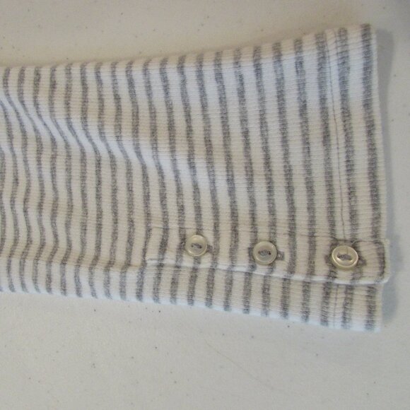 Gap Gray/White Striped Cotton StretchThermal Tee Small - Picture 15 of 16